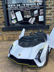 Licensed Lamborghini Autentica - 12v Kids Ride on Car with Remote
Extra Features with no extra cost (Added Free):
Leather Seats and EVA Wheels
Bluetooth Connectivity
USB/MP3 Connectivity
Built in Music Functions
Introducing the Lamborghini Autentica Kid