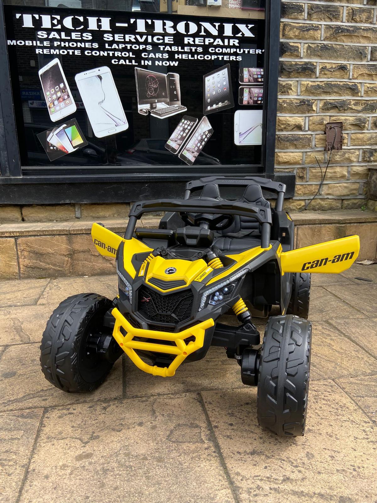 Licensed Can-Am Maverick 24v Kids Electric Ride on UTV Buggy