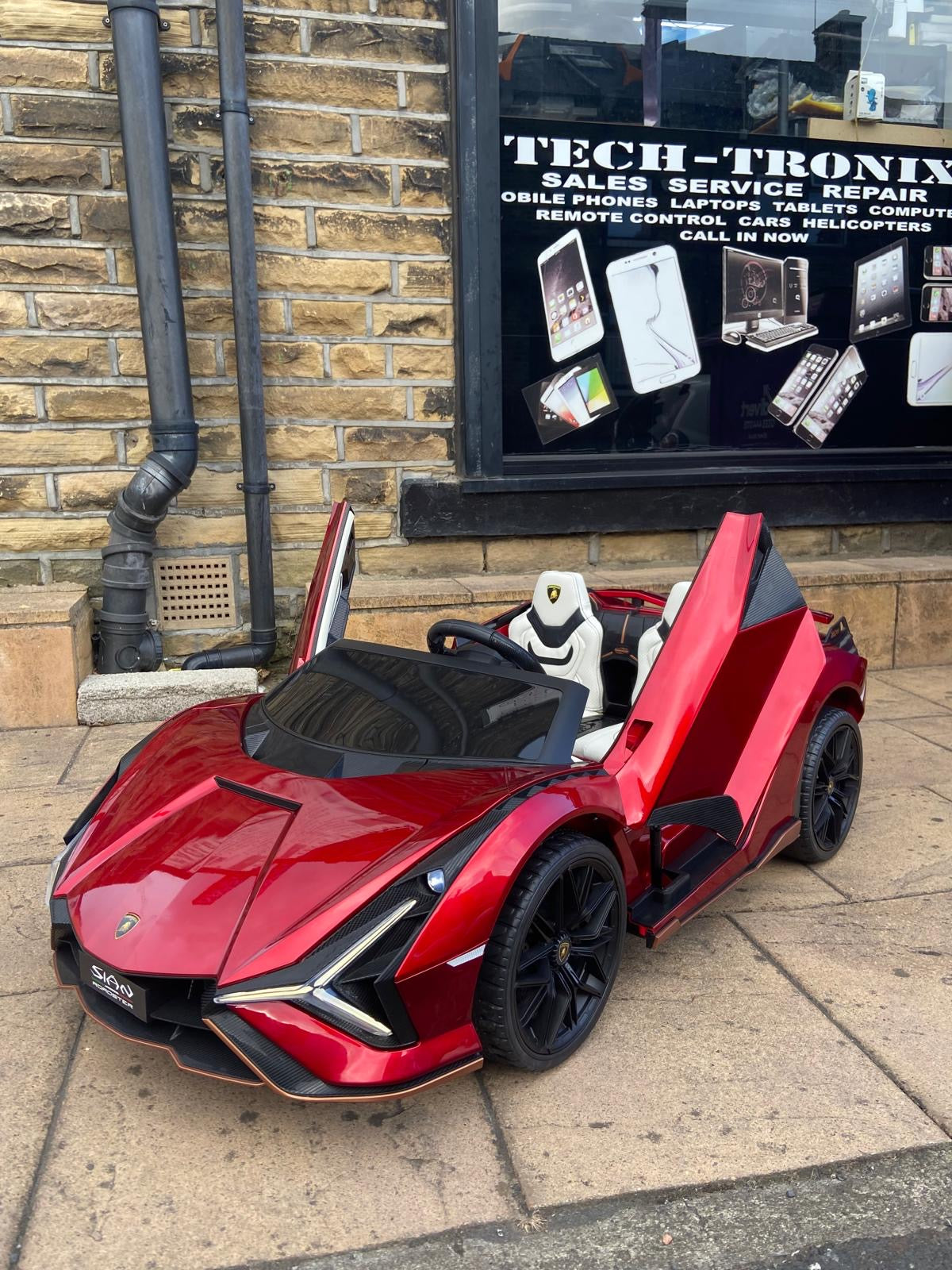 Lamborghini Sian,2 x Leather Seats - 24v - Drift Model- EVA Rubber Tyres - Parental Remote Control Sytem,